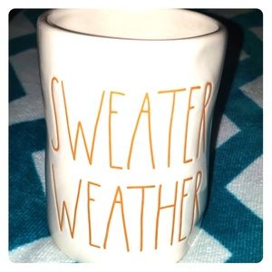 Rae Dunn Sweater Weather Candle- Pumpkin Latte